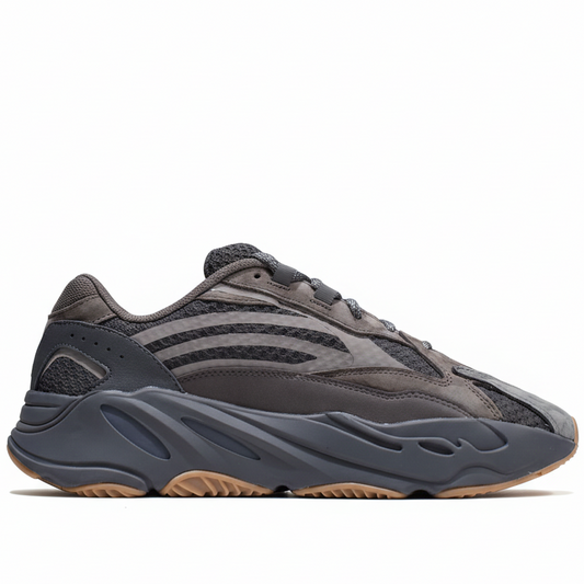 Yeezy 700 V2 "Geode"