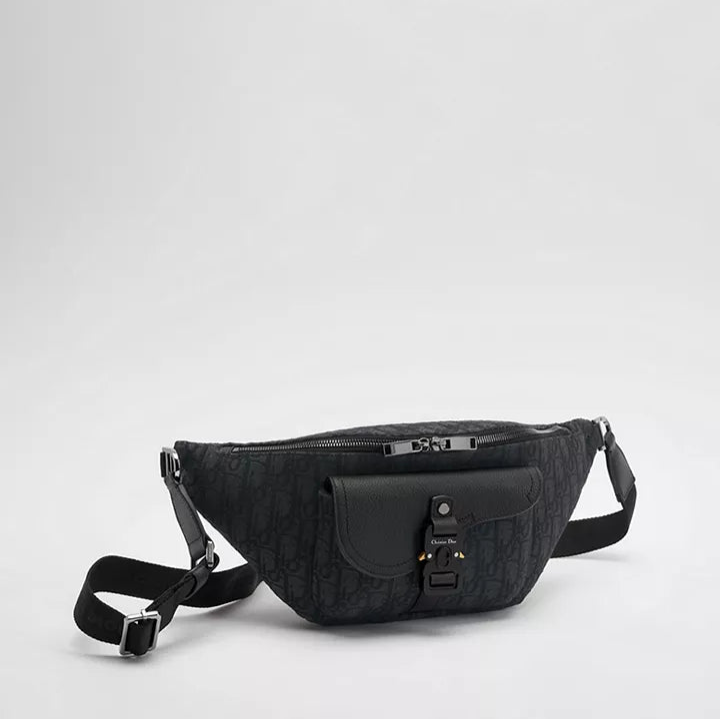 Dior Saddle Belt Bag "Dior Oblique Jacquard in Black and Grained Calfskin in Black"