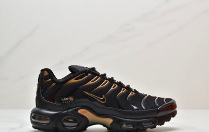 Nike Air VaporMax Plus “Black-Gold”