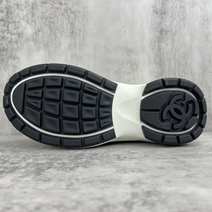 Chanel CC "Gold-White"