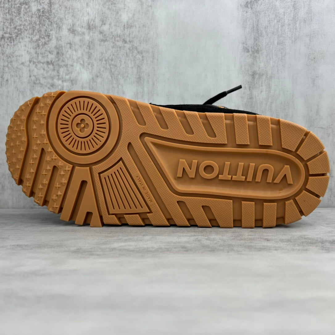 Louis Vuitton Maxi "Brown-Black Suede"