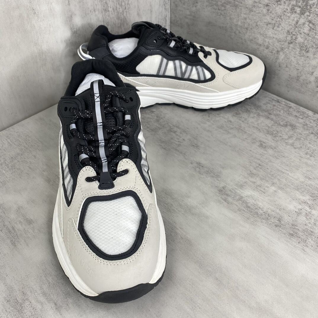 Moncler Lite Runners "Beige-Black"