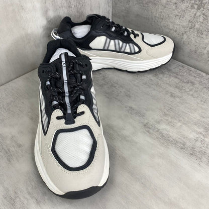 Moncler Lite Runners "Beige-Black"