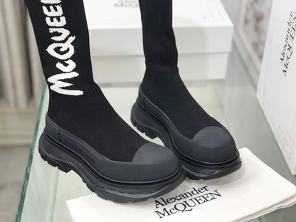 Alexander McQueen Tread Slick Boot "Ribbed Black"