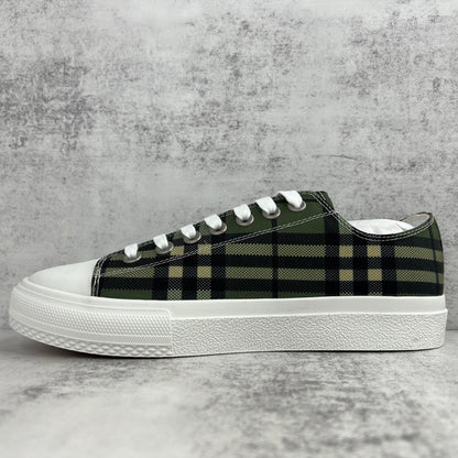 Burberry Larkhall "Green"