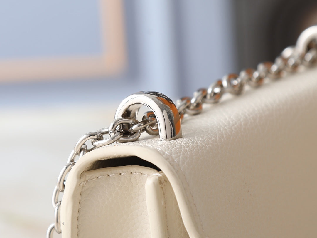 Louis Vuitton Wallet On Chain Rosy "Monogram Empreinte Leather"
