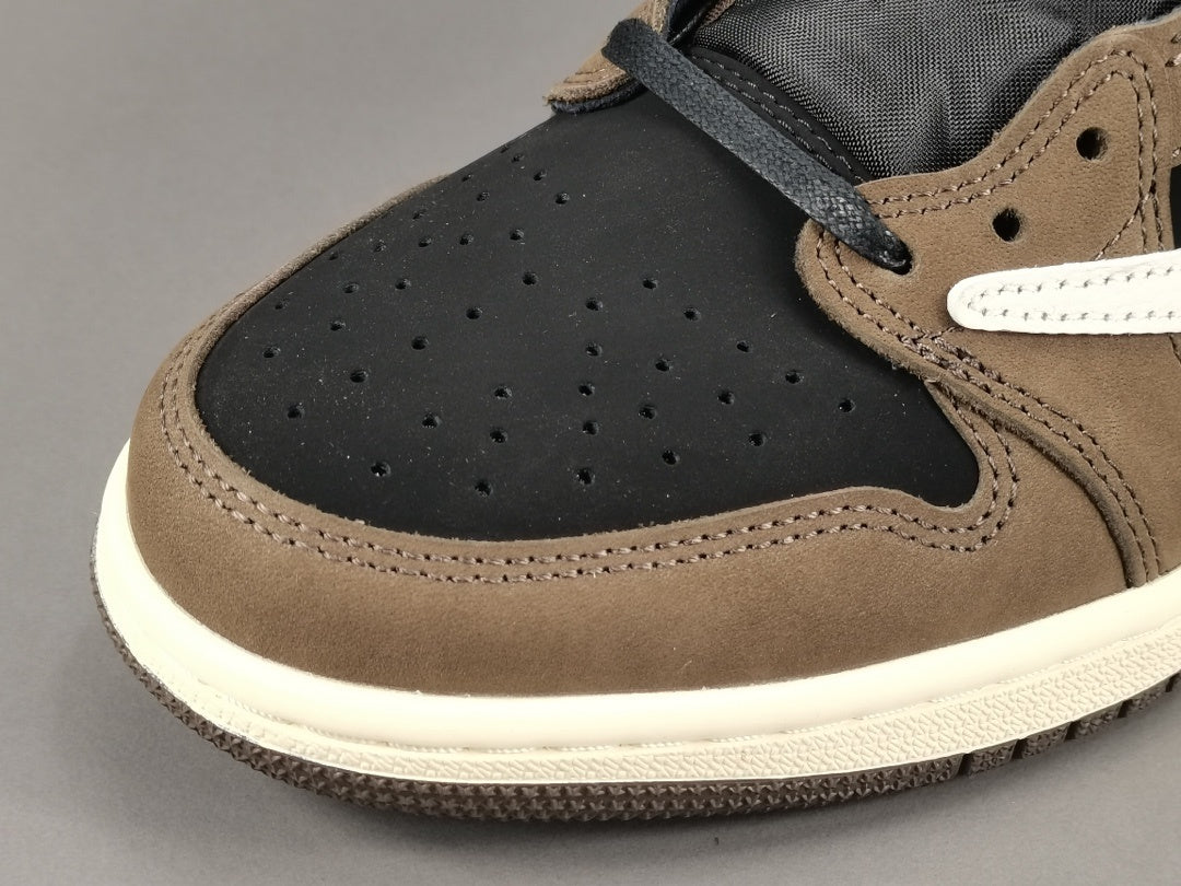 Travis Scott x Jordan 1 Low "Mocha"
