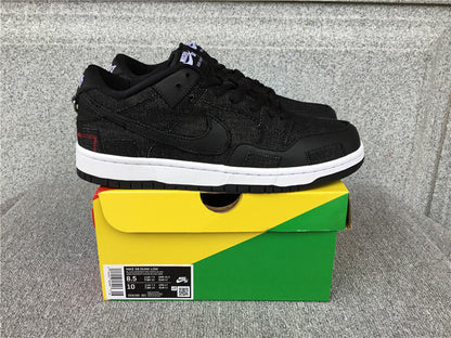 Nike SB Dunk Low "Wasted Youth"