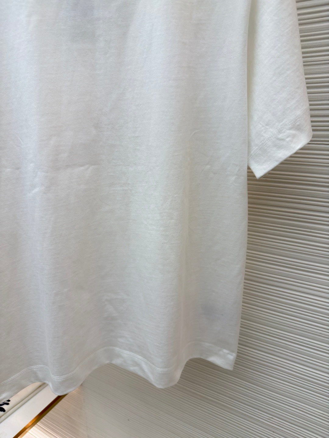 Burberry Equestrian Knight Cotton T-Shirt "White-Yellow"