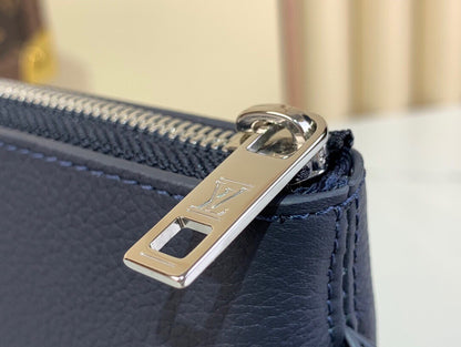 Louis Vuitton Takeoff Pouch