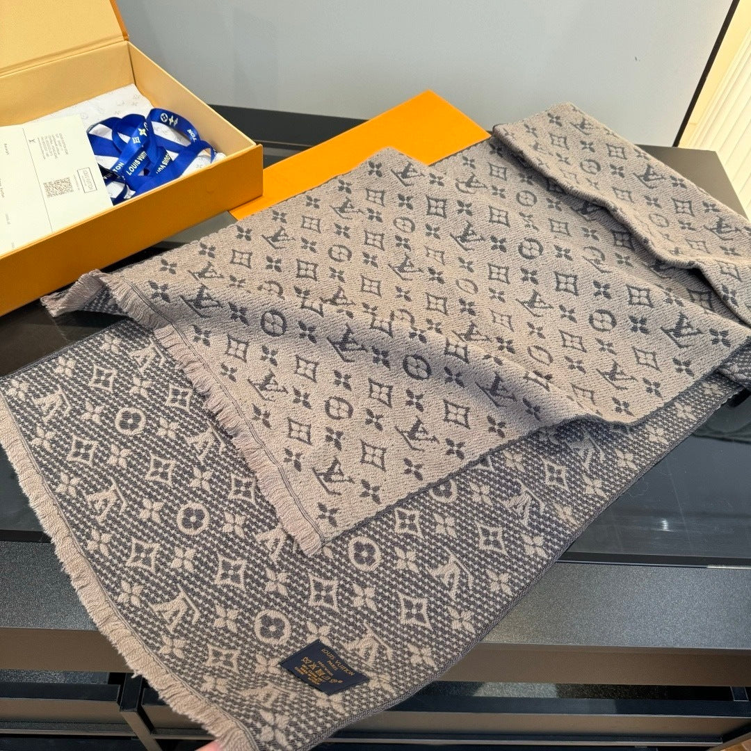 Louis Vuitton Classic Monogram Scarf "Beige"