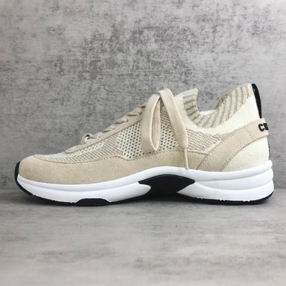 Chanel Interlocking CC "Beige"