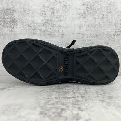 Chanel 22B "White-Grey-Blue"