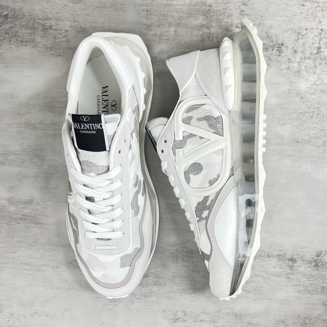 Valentino Garavani Netrunner "White-Grey Camo"