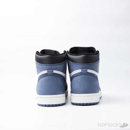 Air Jordan 1 Retro High OG "Blue Moon"