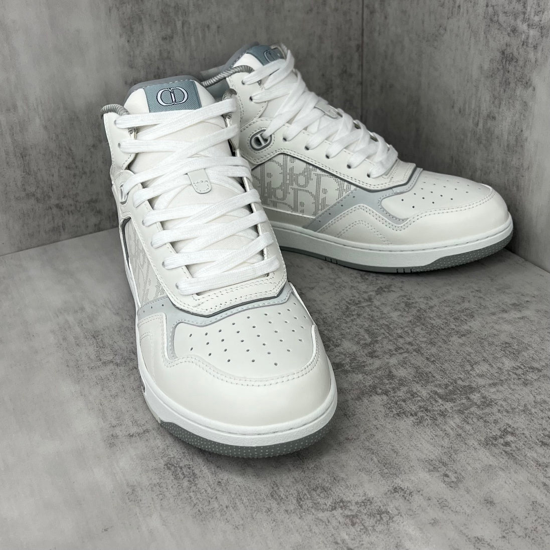 Dior B27 High-Top "White"