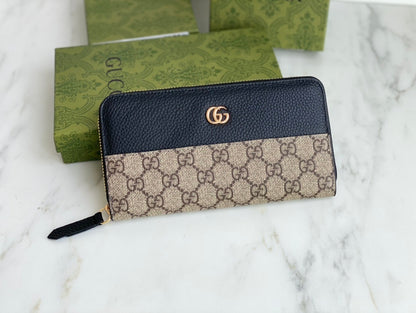 Gucci Bi-colour GG Marmont Zip Around Wallet