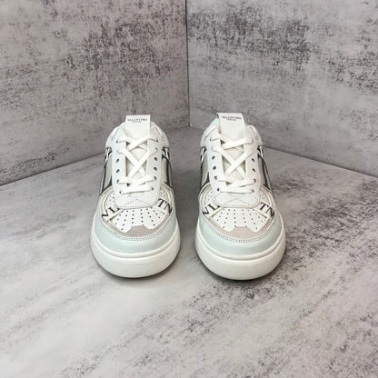 Valentino Garavani VL7N "White-Grey"