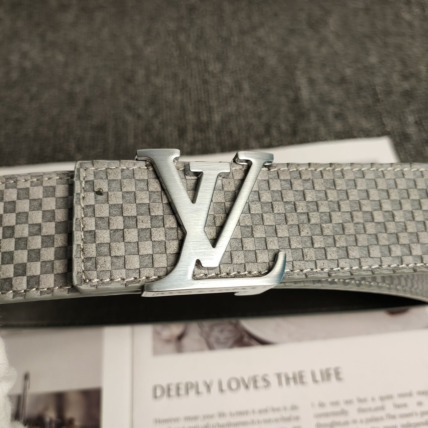 Louis Vuitton Leather Belt "Grey-Silver"