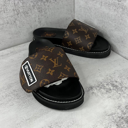 Louis Vuitton Slides "Brown-Black"