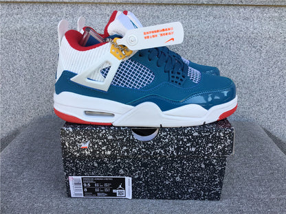 Air Jordan 4 Retro "Messy Room"