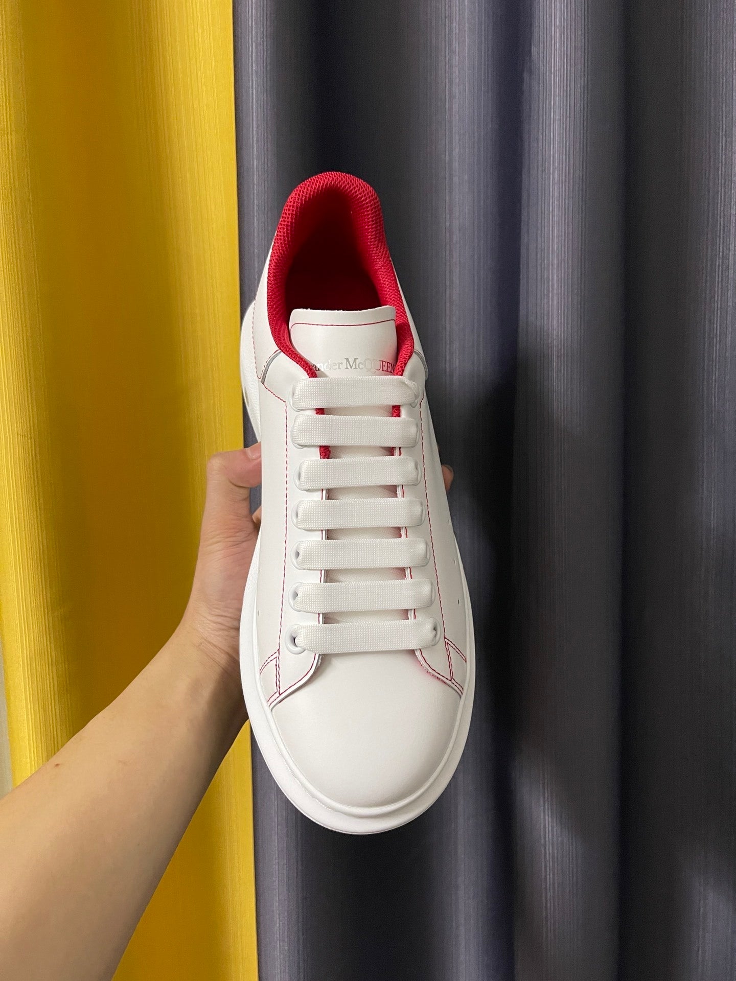 Alexander McQueen Oversized "White-Red"
