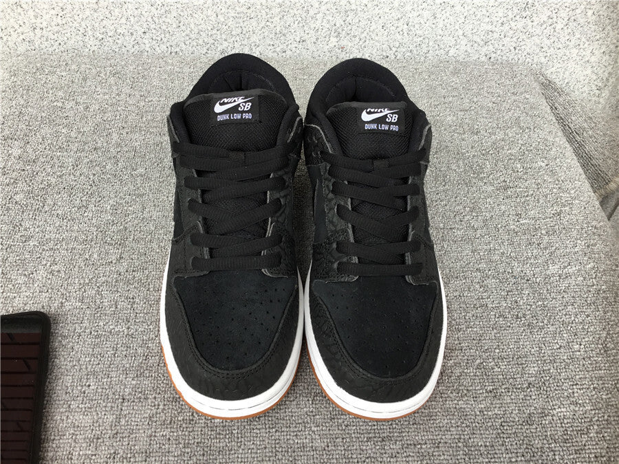 Nike SB Dunk Low "Entourage"