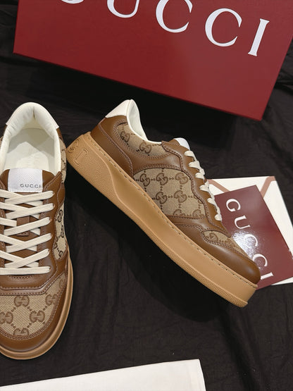 Gucci GG Trainer "Beige-Ebony"