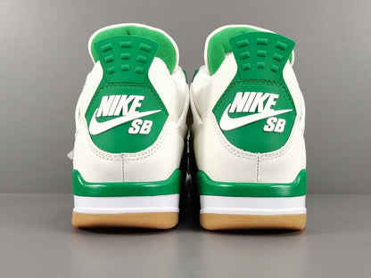 Air Jordan 4 SB "Pine Green"