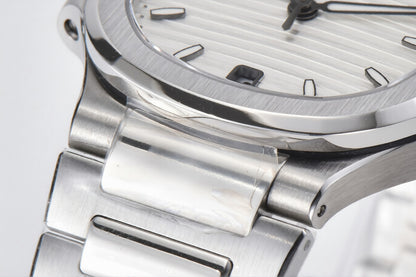 Patek Philippe Nautilus Ladies 35.2mm White Dial
