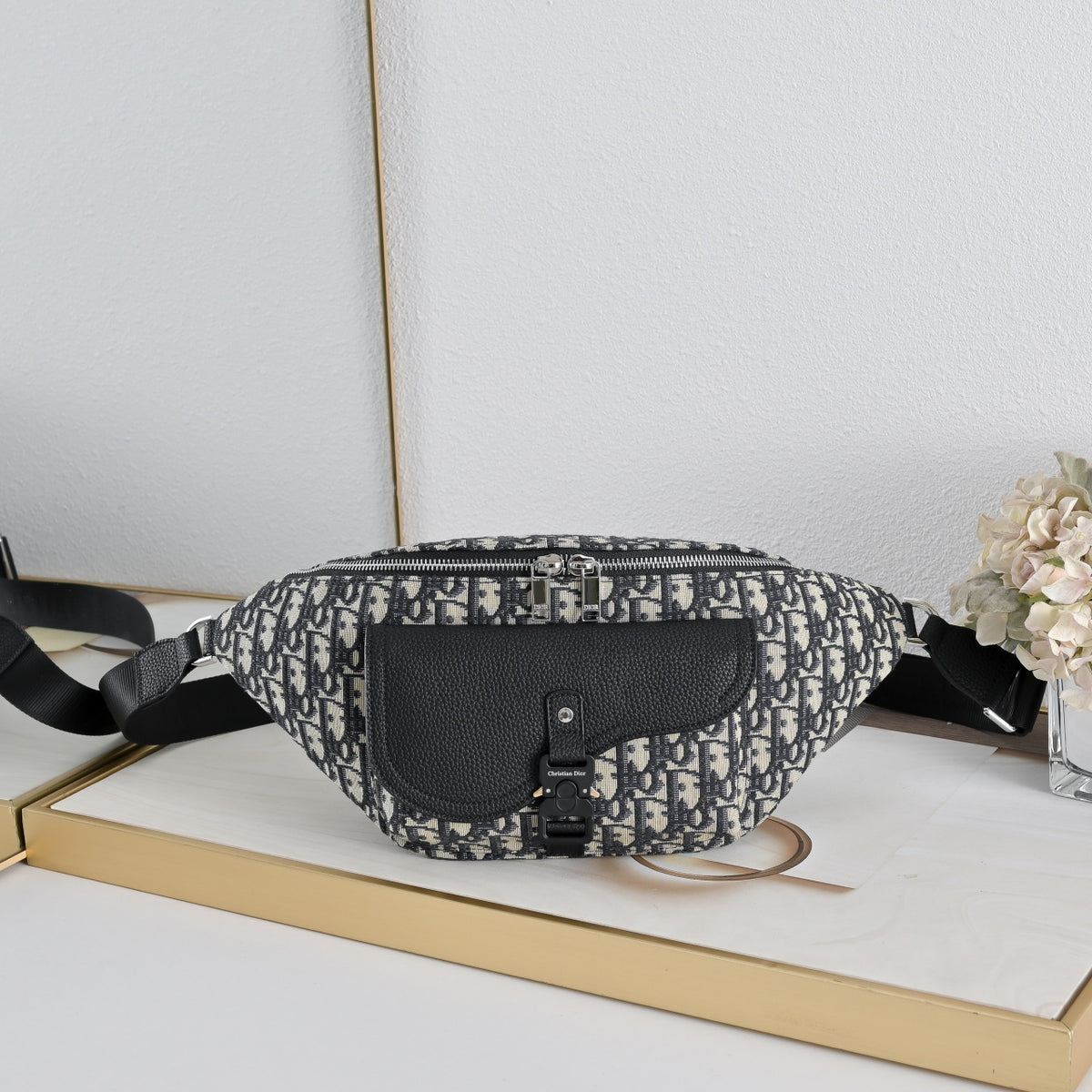Dior Saddle Belt Bag "Dior Oblique Jacquard in Beige and Black and Grained Calfskin in Black"