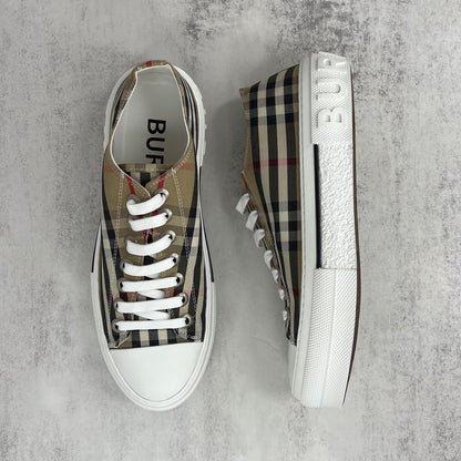 Burberry Gabardine "Beige"