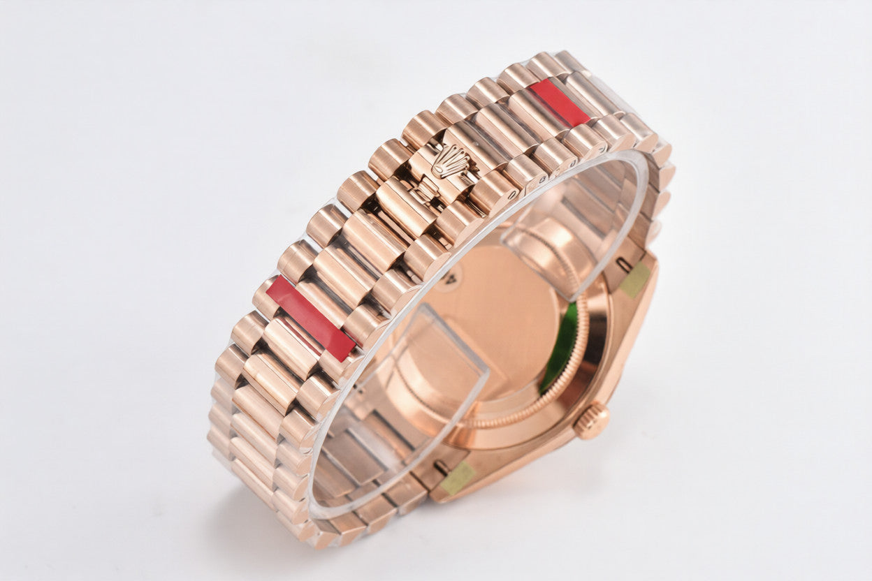 Rolex Day Date 40mm Rose Gold President Bracelet Green Roman Dial