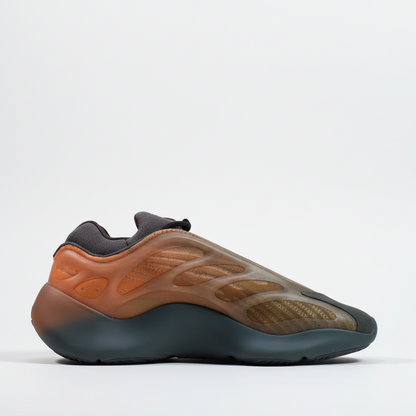Yeezy 700 V3 "Copper Fade"