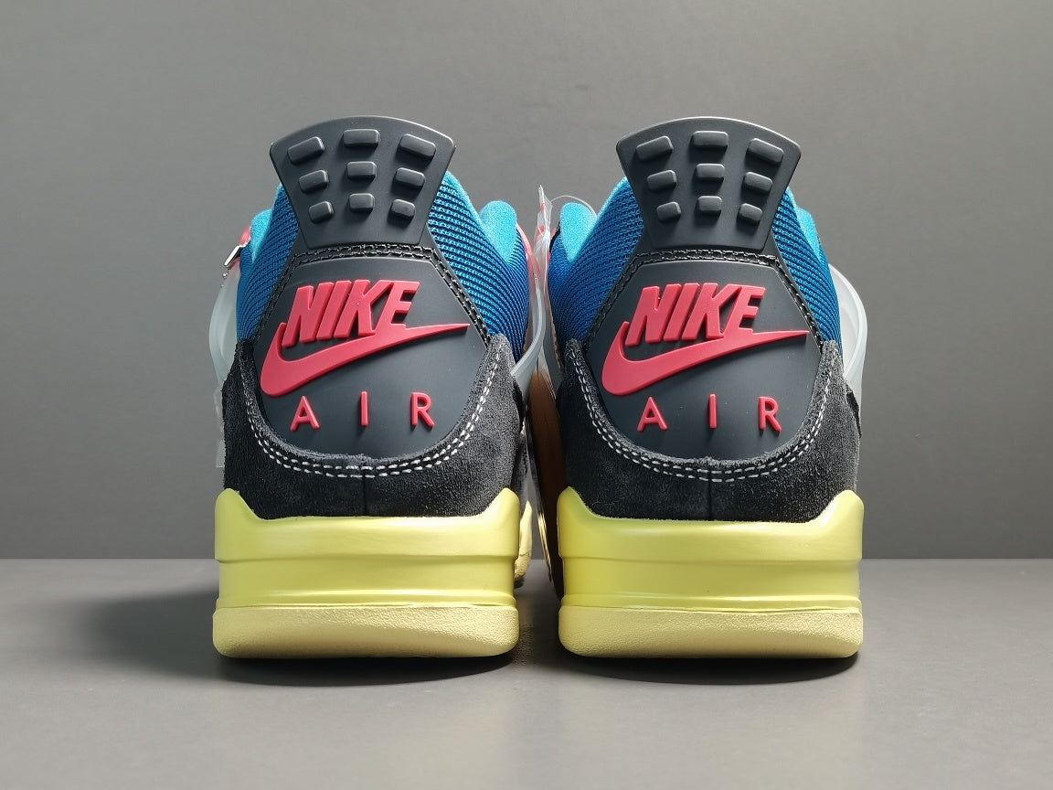 Air Jordan 4 Retro SP "Union - Off Noir"