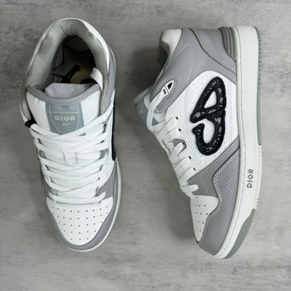 Dior B57 "Grey-White"