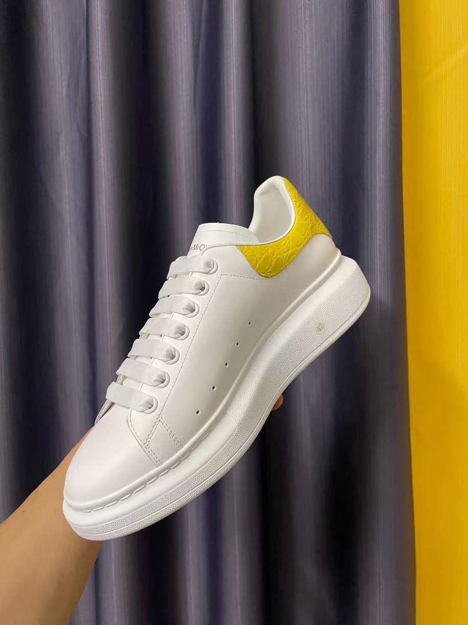 Alexander McQueen Oversized "White-Yellow Crocodile"