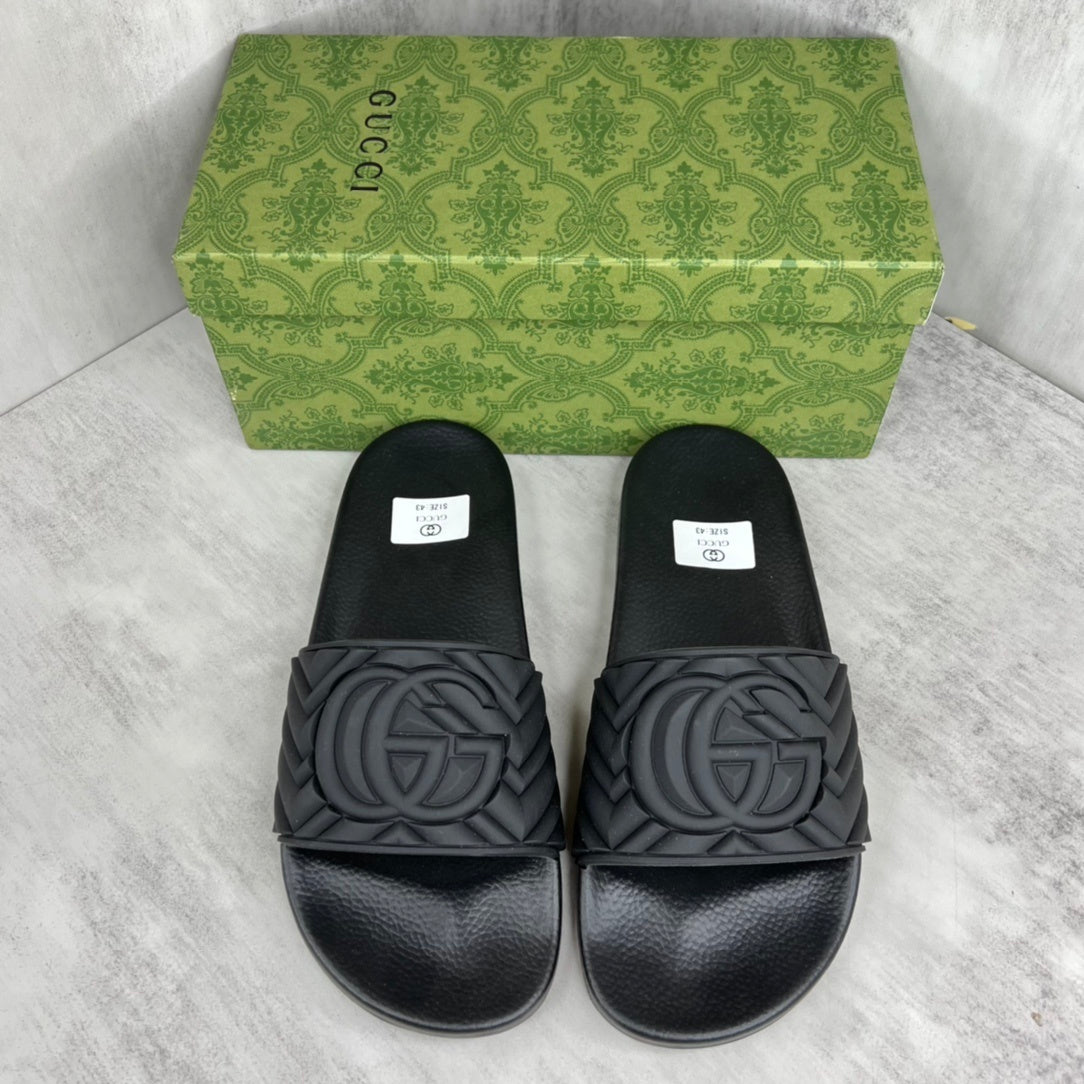 Gucci Matelasse Slides "Black"