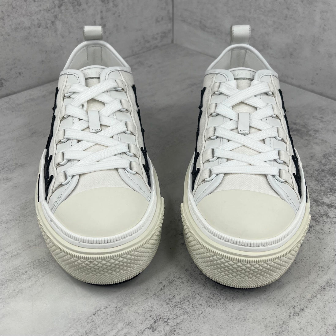 Amiri Court Low "White-Black Stars"