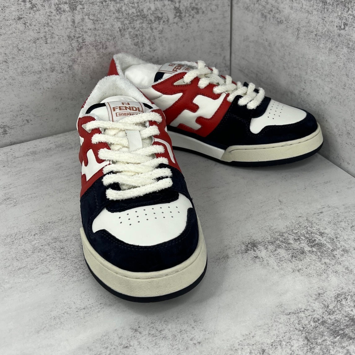 Fendi Match "White-Black-Red"