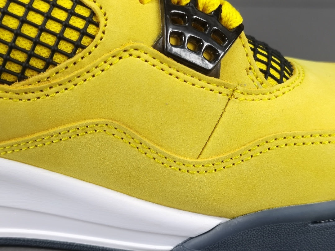 Air Jordan 4 Retro "Lightning"