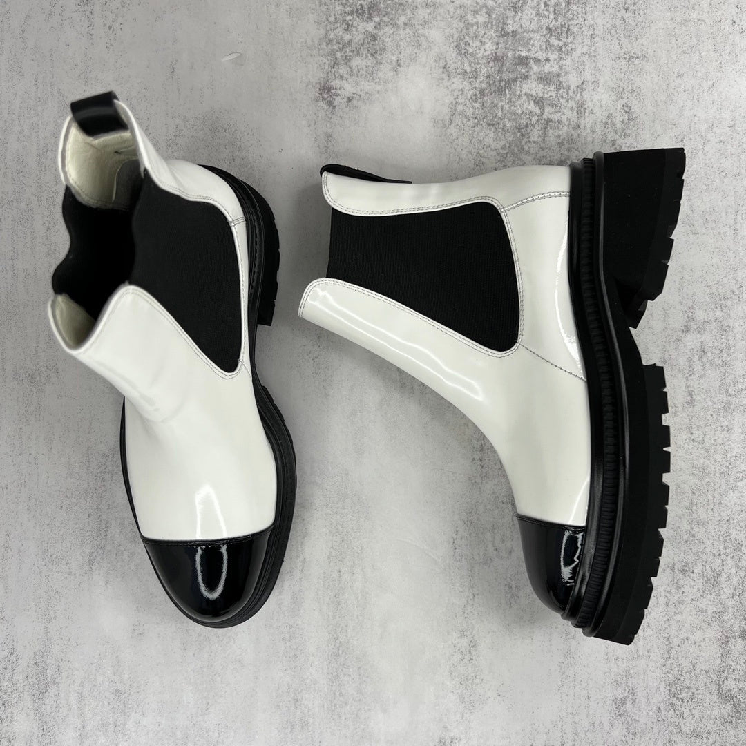 Chanel Chelsea Boots "White-Black"