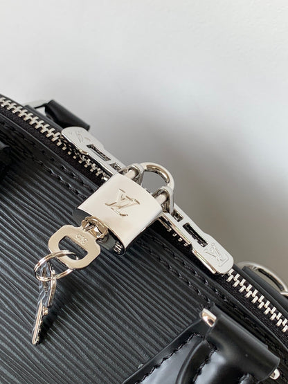 Louis Vuitton Alma BB