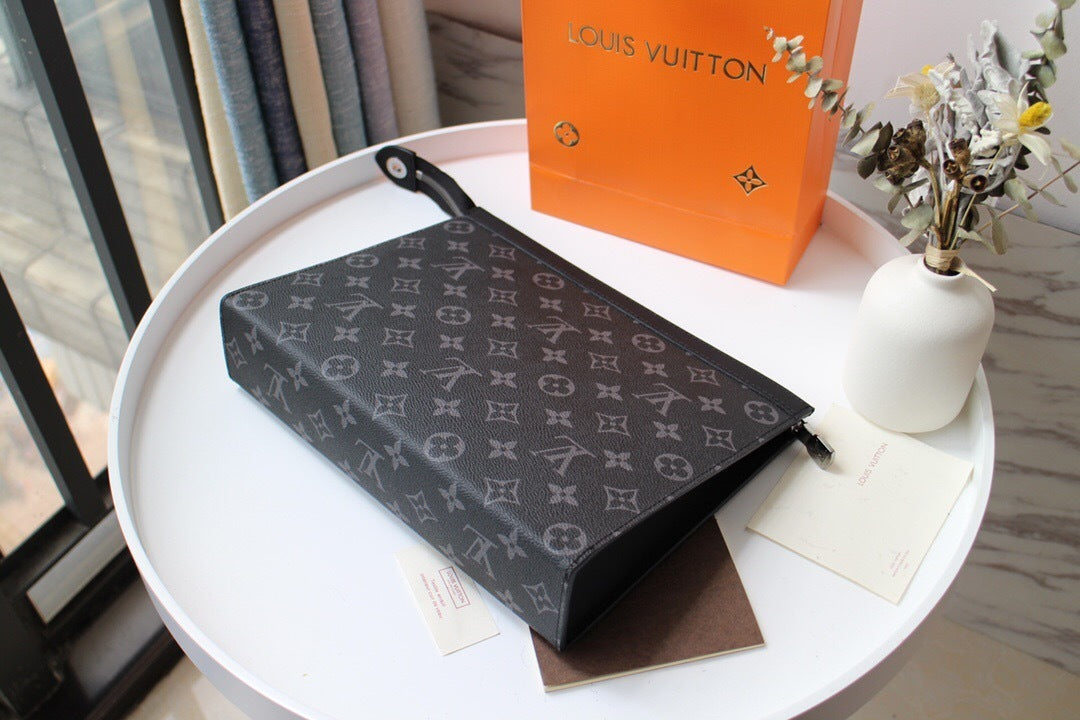 Louis Vuitton Pochette Voyage MM "Monogram Eclipse"