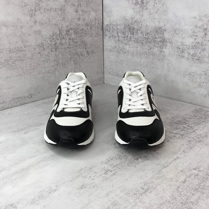 Gucci Interlocking GG "Black-White"