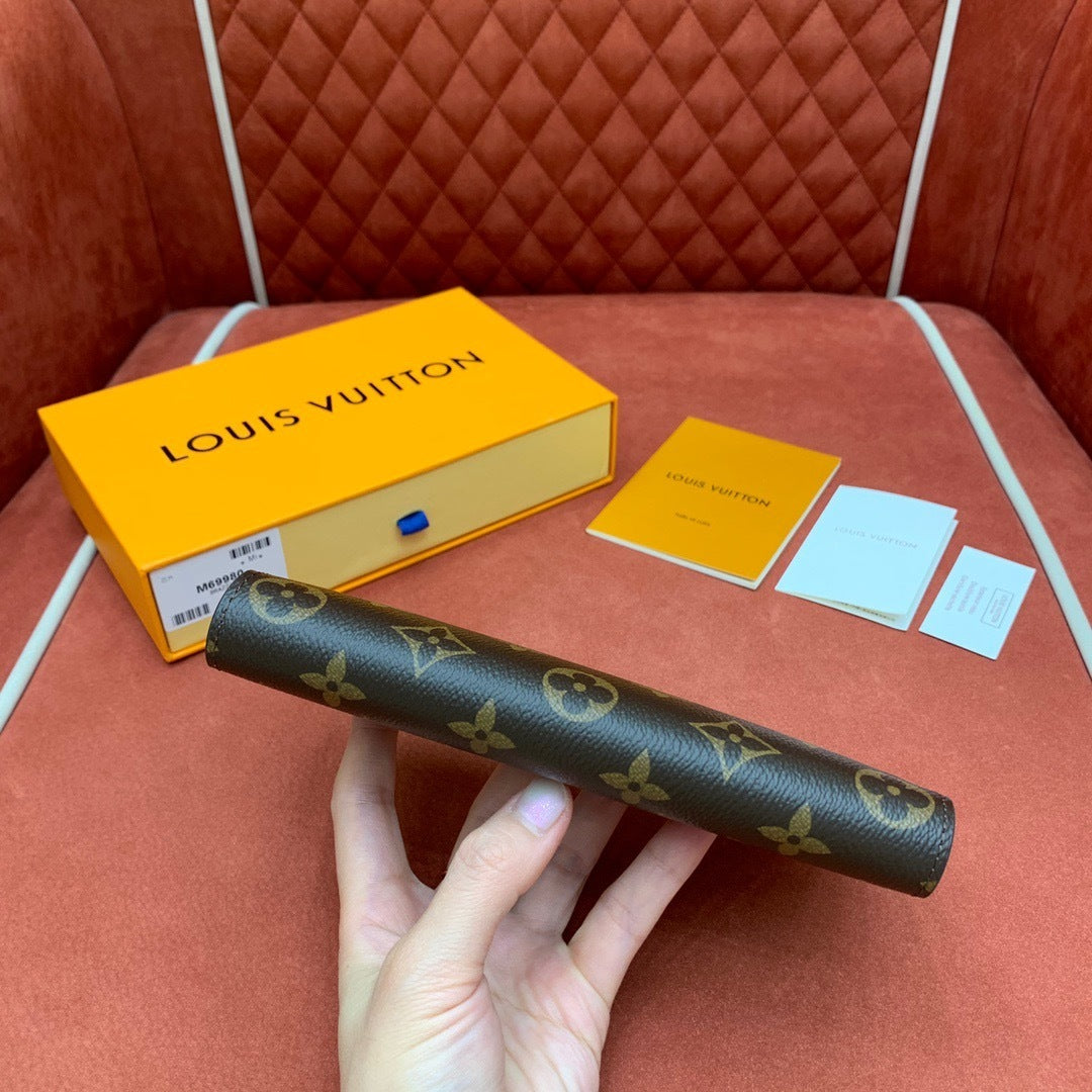 Louis Vuitton Brazza Wallet
