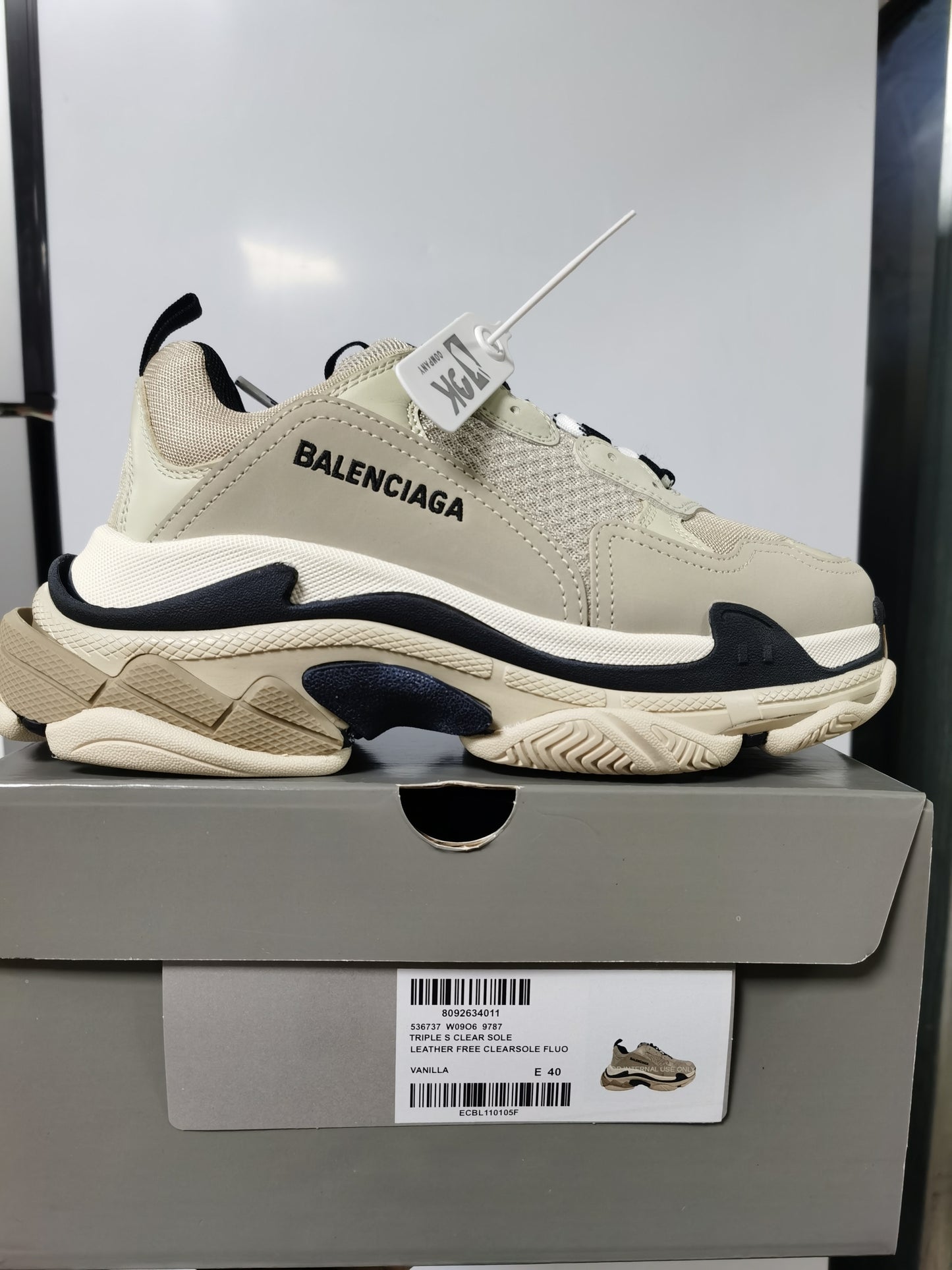 Balenciaga Triple S "Vanille"