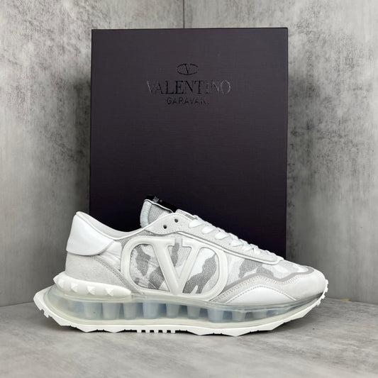 Valentino Garavani Netrunner "White-Grey Camo"