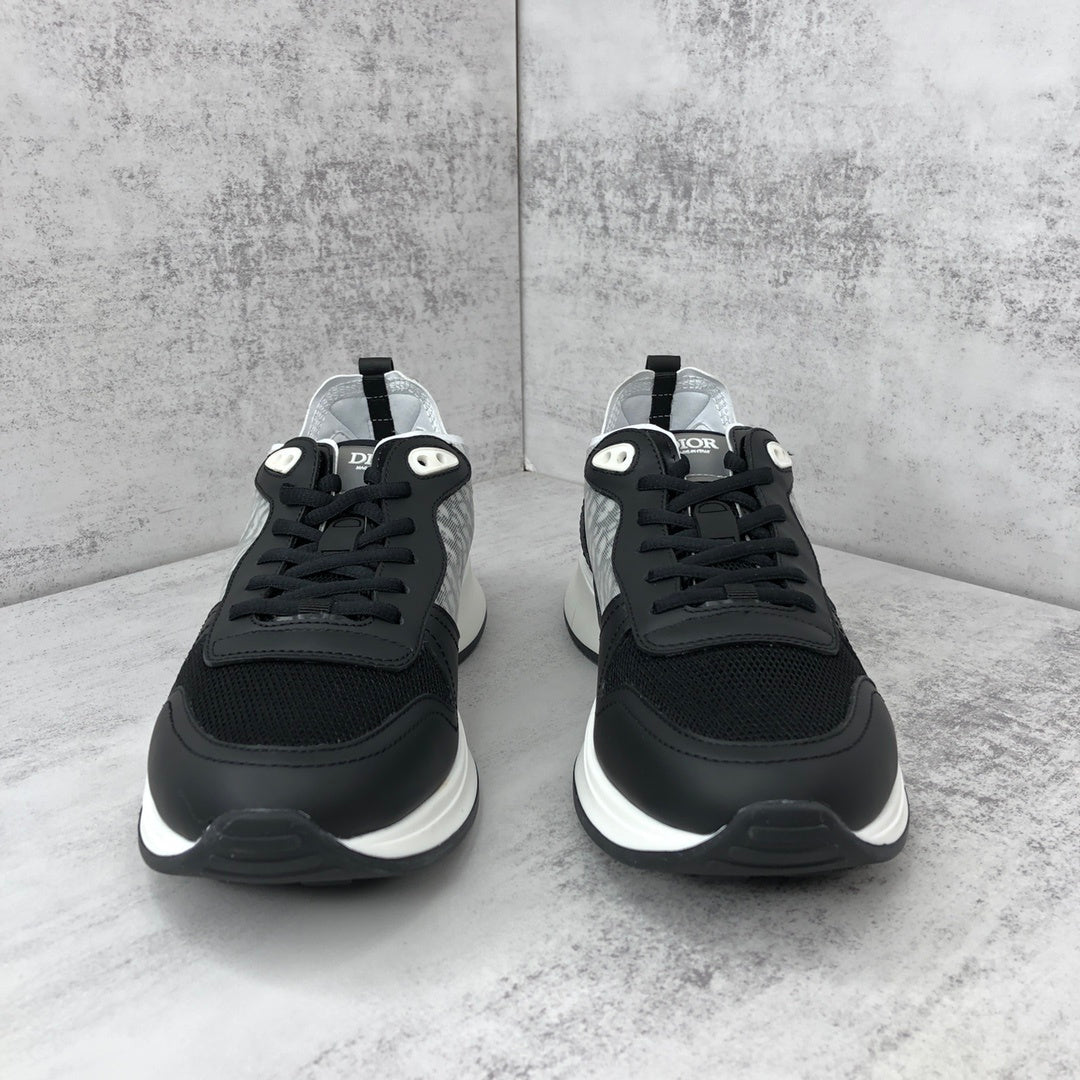 Dior B25 "Black-Grey"