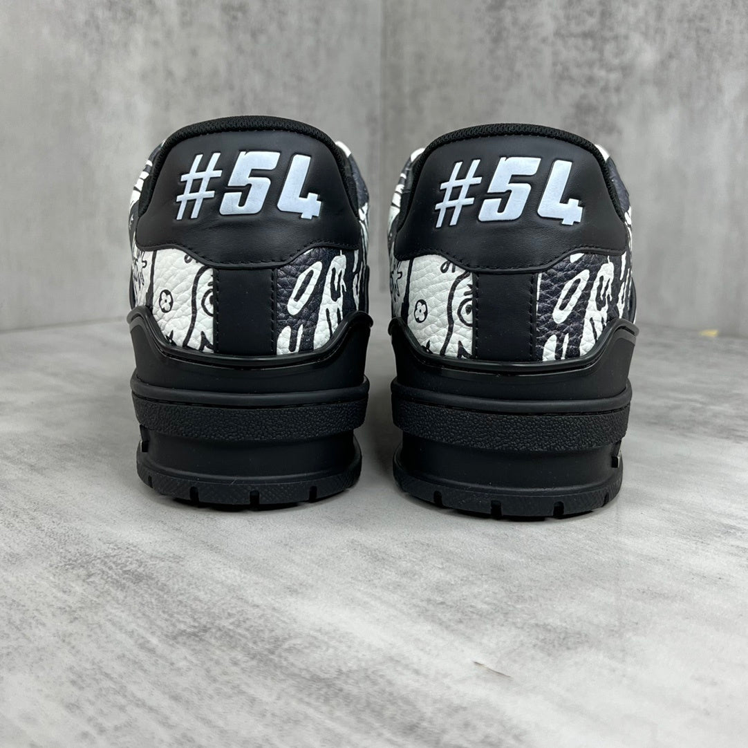 Louis Vuitton Trainers "Comic Motif Black-White"